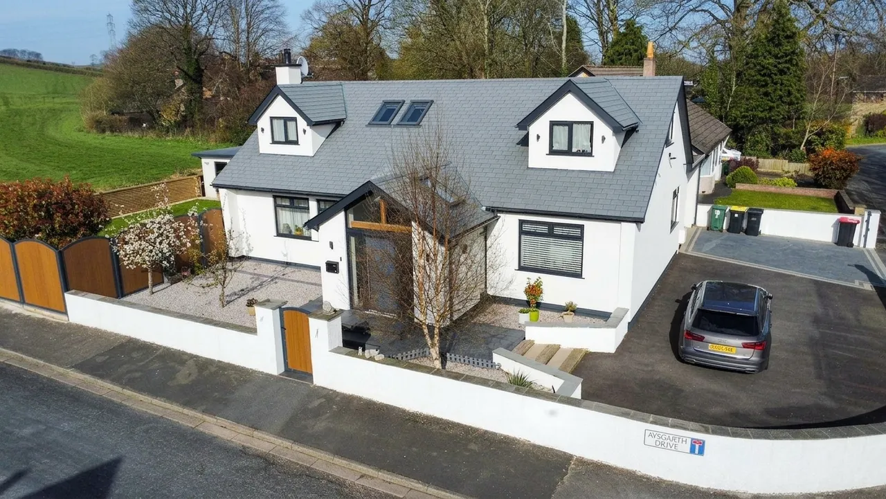5 bed house for sale, Aysgarth Drive, Lancaster, LA1