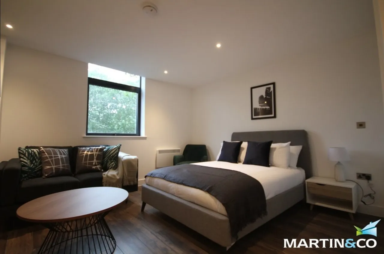 High Street, Harborne, B17, photo 3