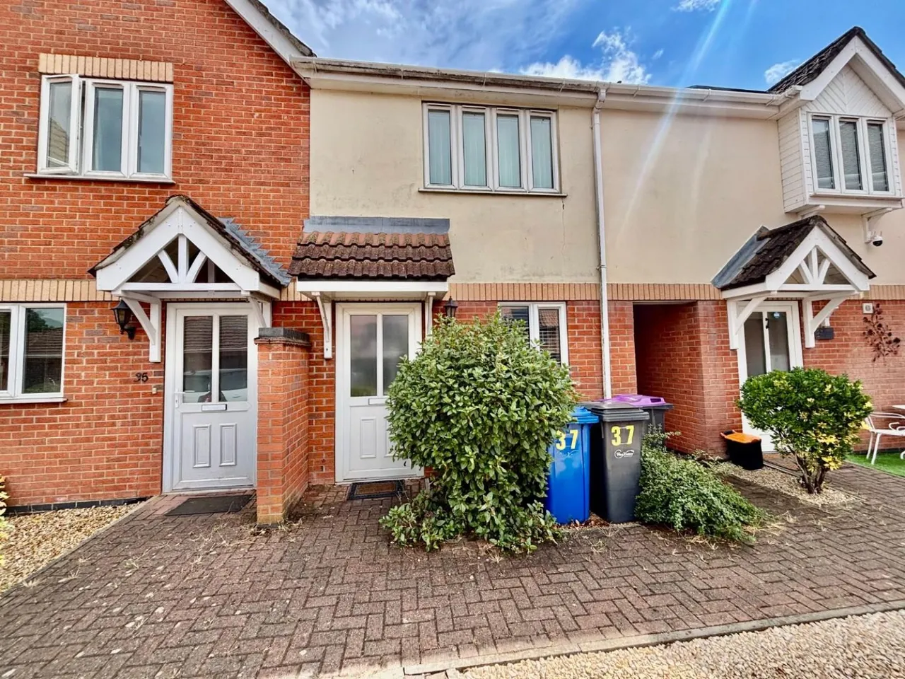 2 bed house for sale — Hickman Court, Gainsborough