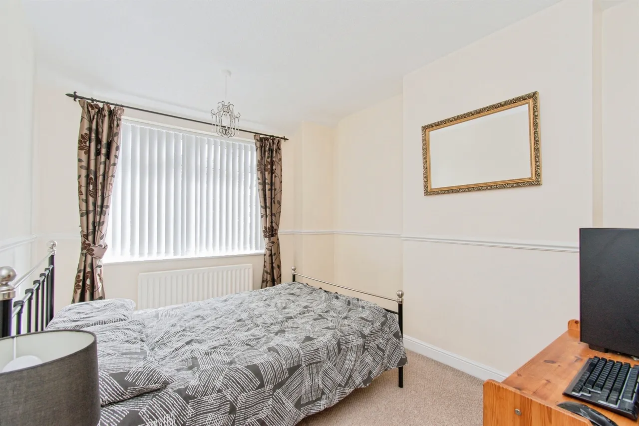 Lisheen Avenue, Castleford, photo 8