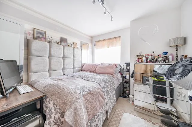 Osborne Street, Slough, SL1, photo 5