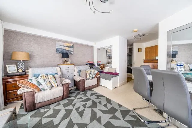Osborne Street, Slough, SL1, photo 16