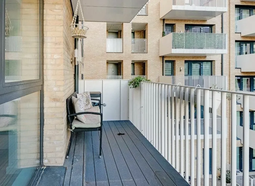 Lakeside Drive, Park Royal, NW10, photo 8