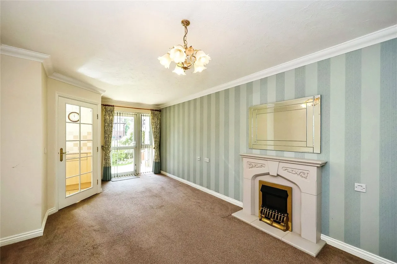 Padnell Road, Waterlooville, PO8, photo 2