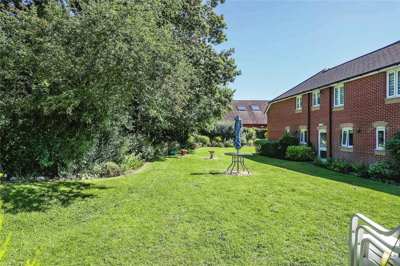 Padnell Road, Waterlooville, PO8, photo 10