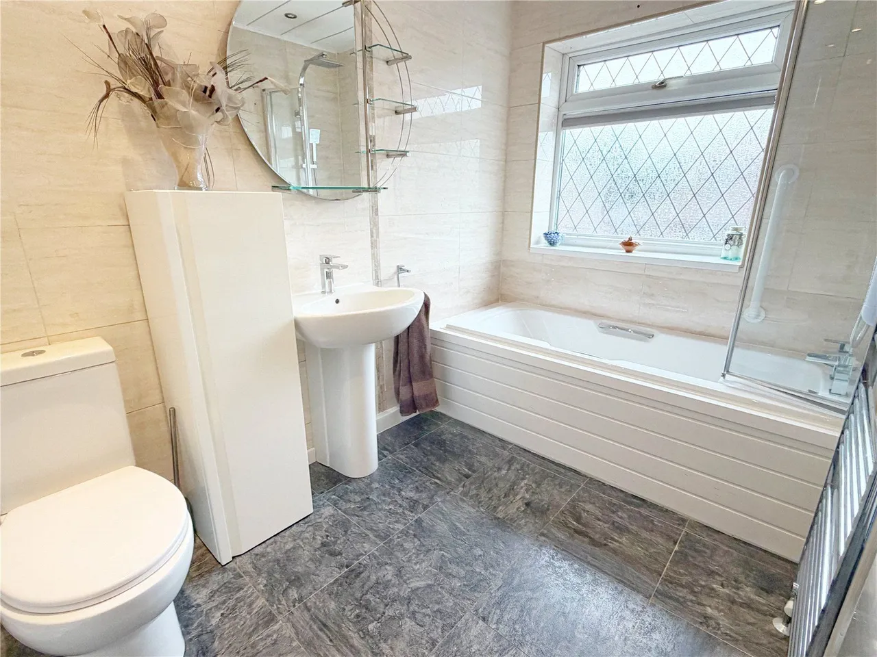 Glamis Avenue, Hopwood, OL10, photo 6