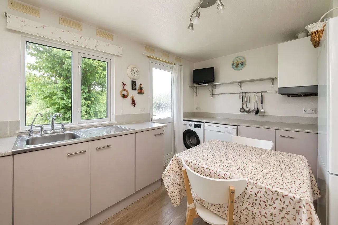 The Orchard, Otter Valley Park, EX14, photo 2