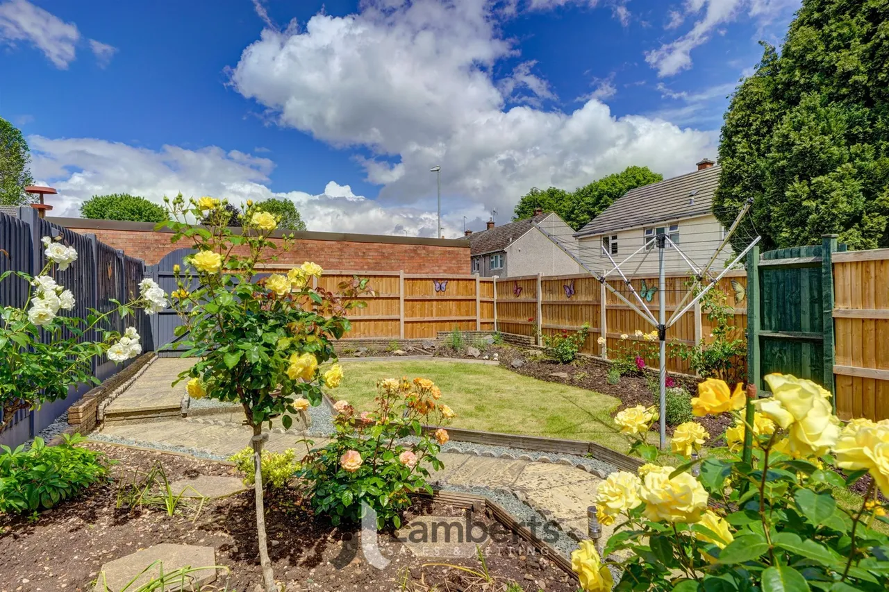 8 Stanley Close, Redditch, photo 16