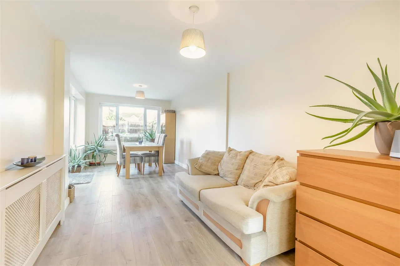 Hazelwood Drive, Maidstone, photo 4