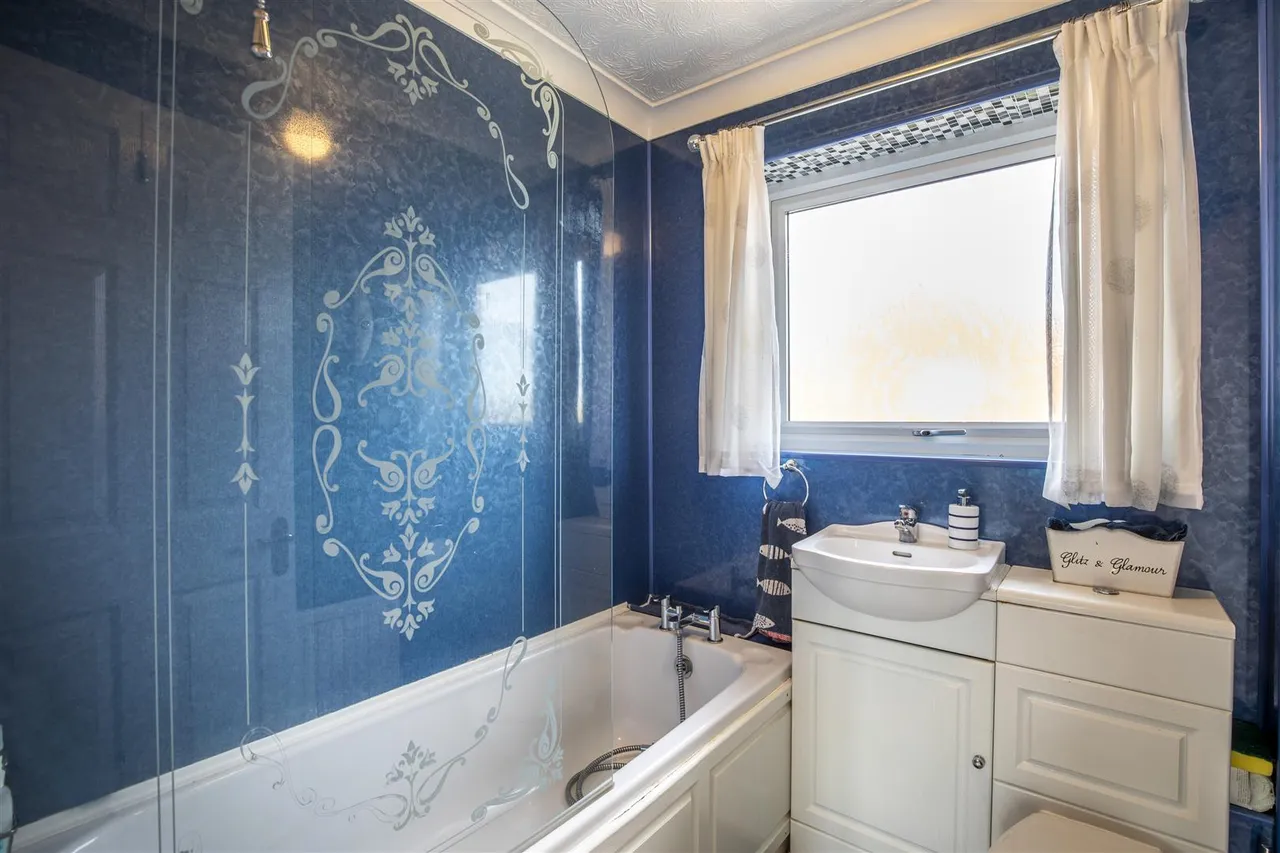 Hazelwood Drive, Maidstone, photo 8