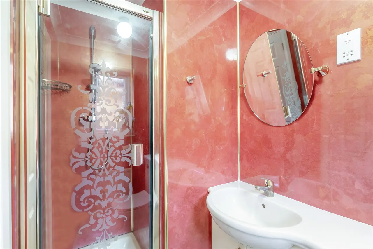 Hazelwood Drive, Maidstone, photo 15
