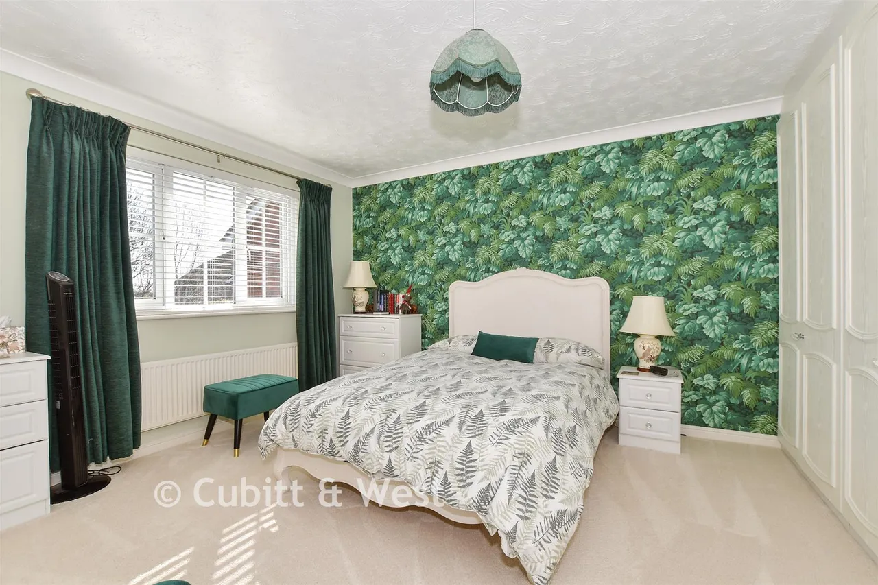 Willard Way, Ashington, RH20, photo 8