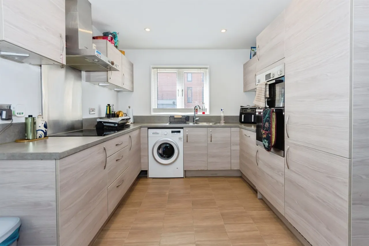 Farm Drive, Northfield, B31, photo 3