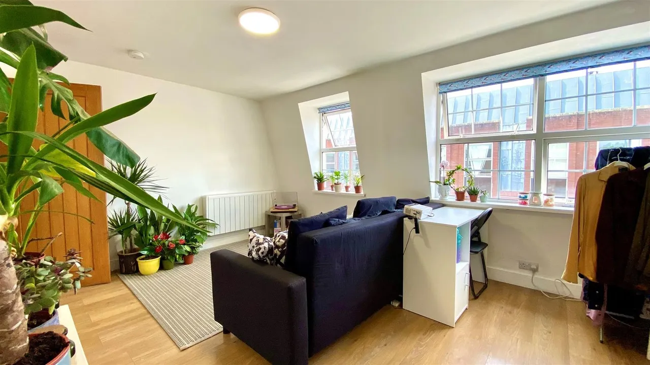 Upper Mulgrave Road, Cheam, Sutton, SM2 7AZ, photo 4