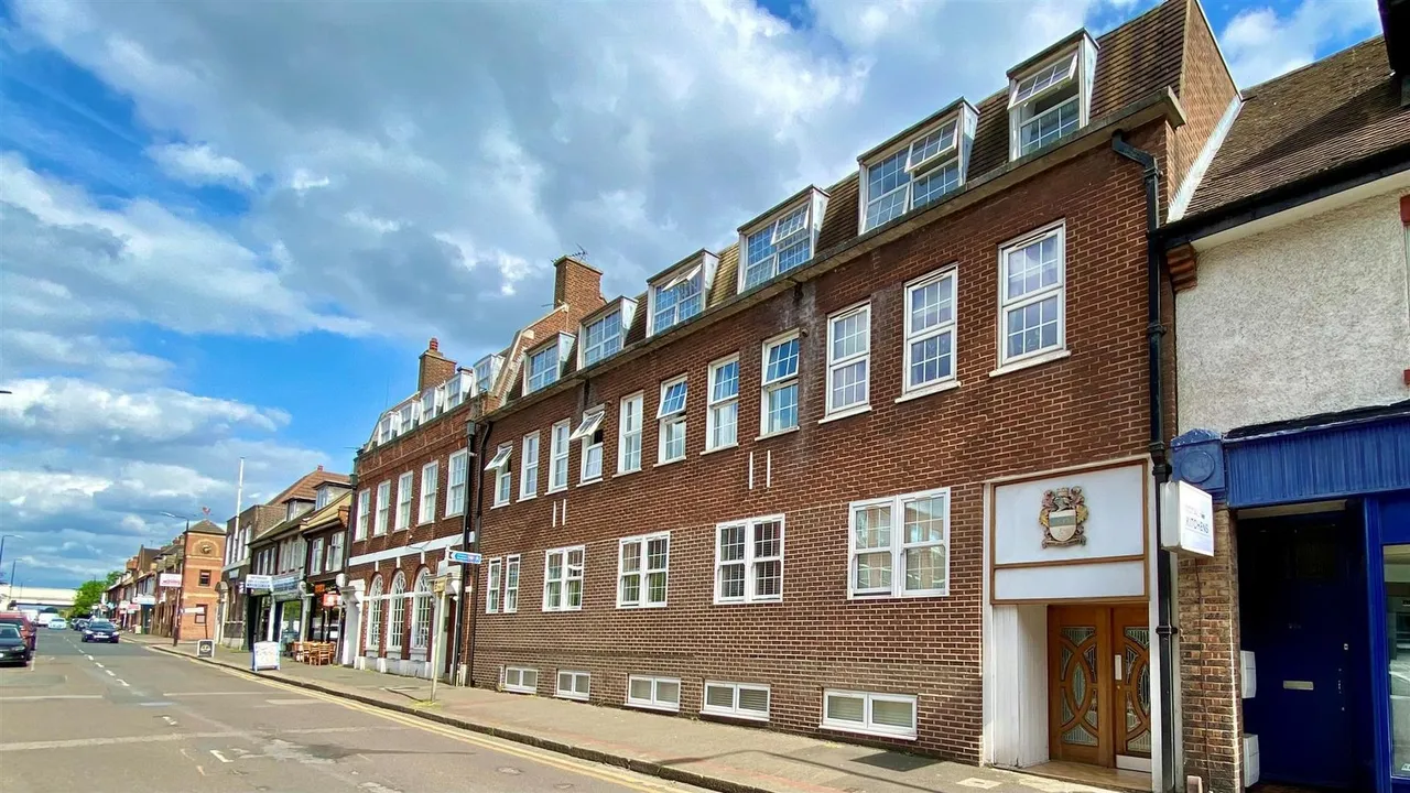 Upper Mulgrave Road, Cheam, Sutton, SM2 7AZ, photo 3