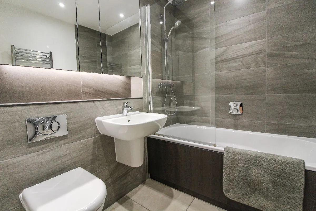 1 Lockgate Square, Salford, Lancashire, M5 4YU, photo 12