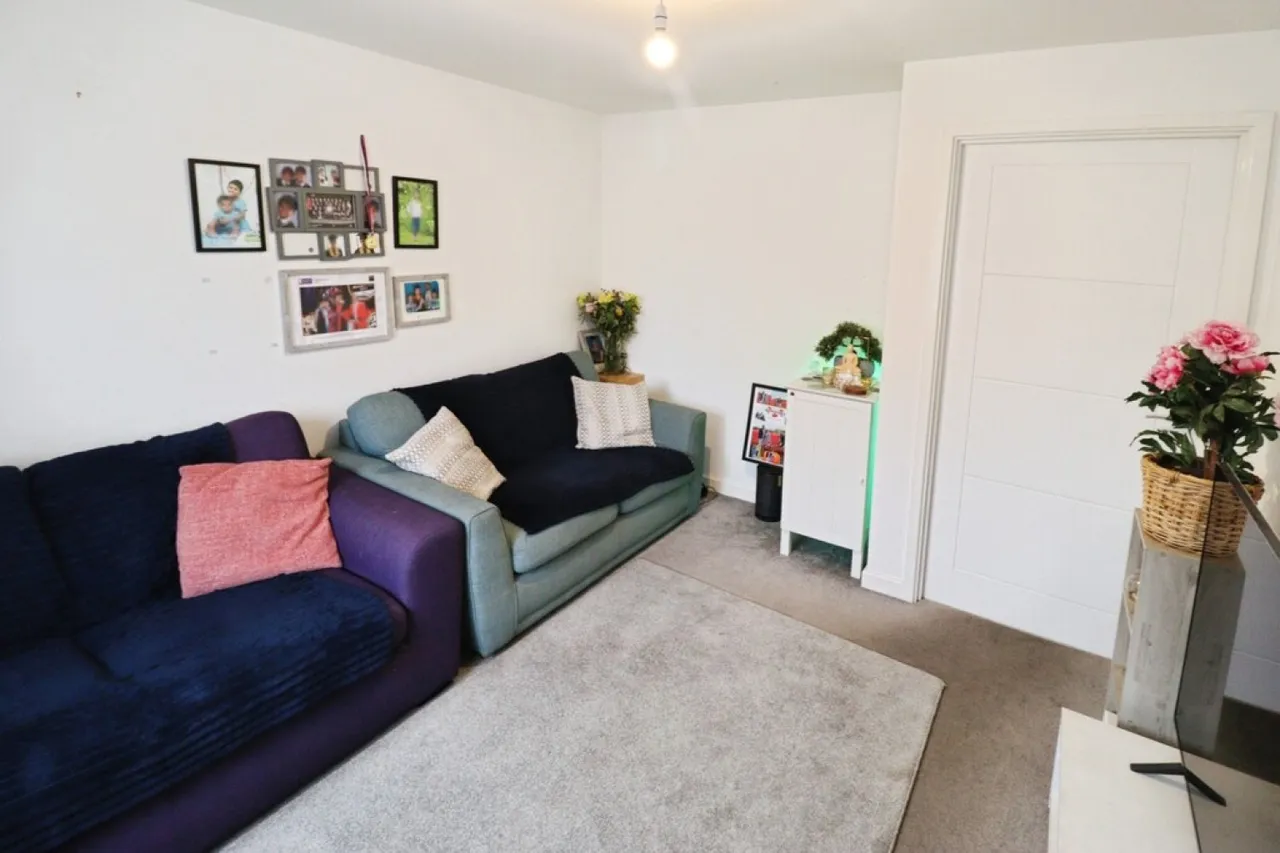 Westhorpe Avenue, photo 5