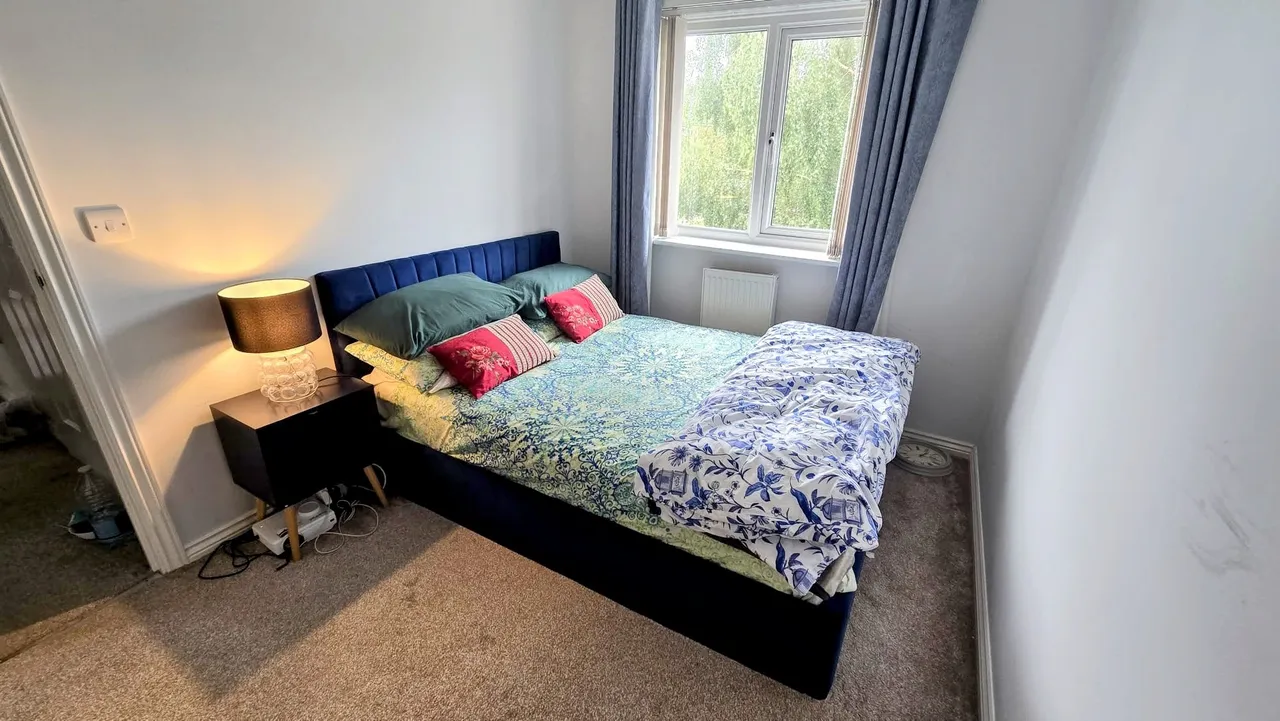 Ainsbrook Avenue, Manchester M9, photo 12