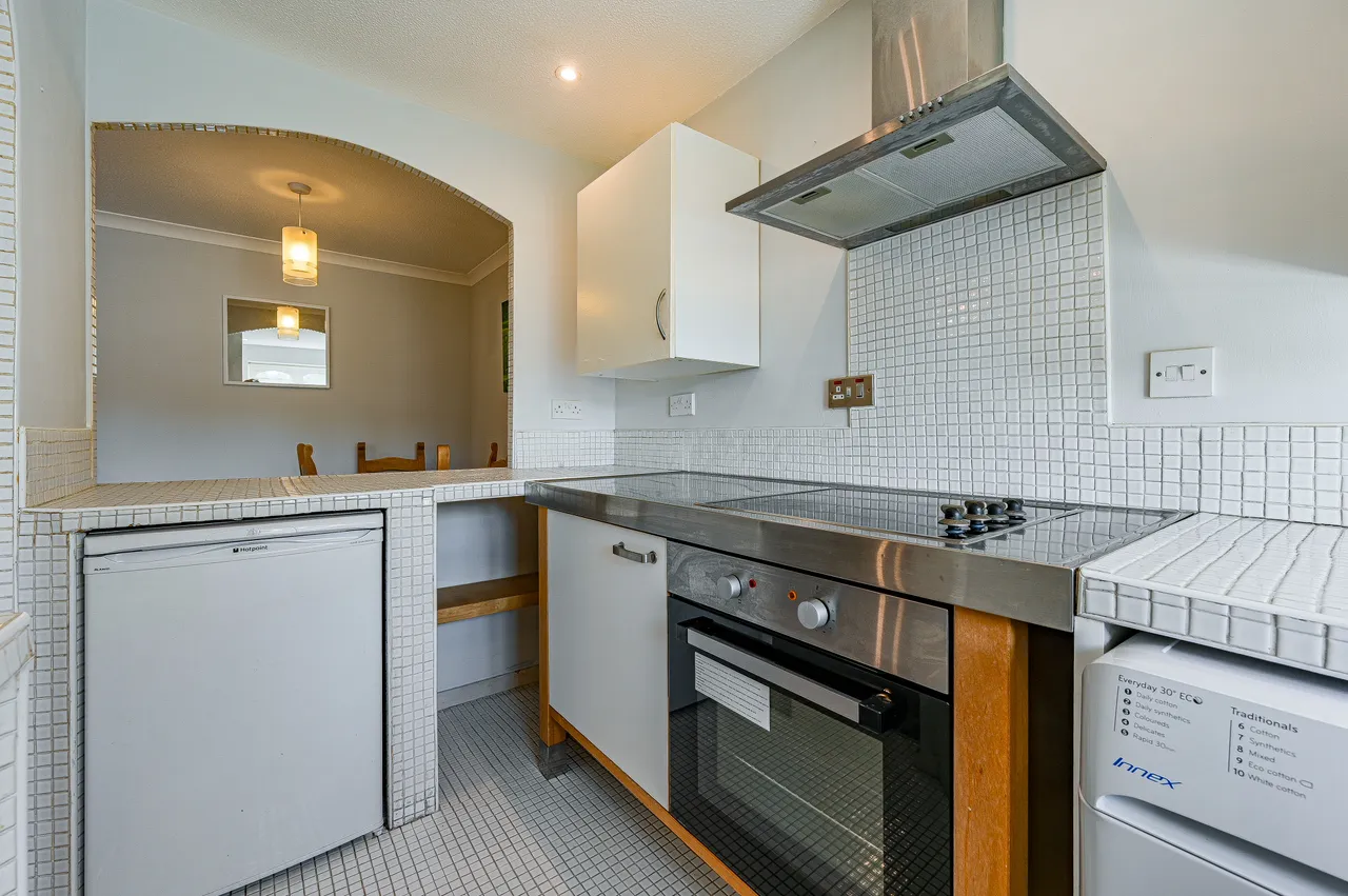 20 Armoury Road, London, photo 11