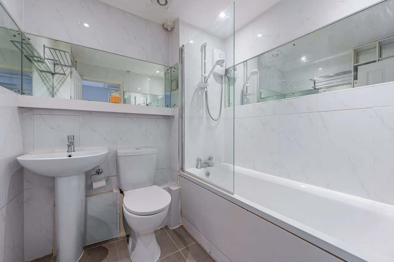 20 Armoury Road, London, photo 10