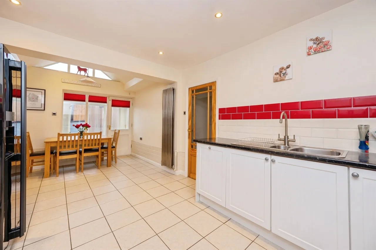 Mayfield Road, Ashbourne, photo 6