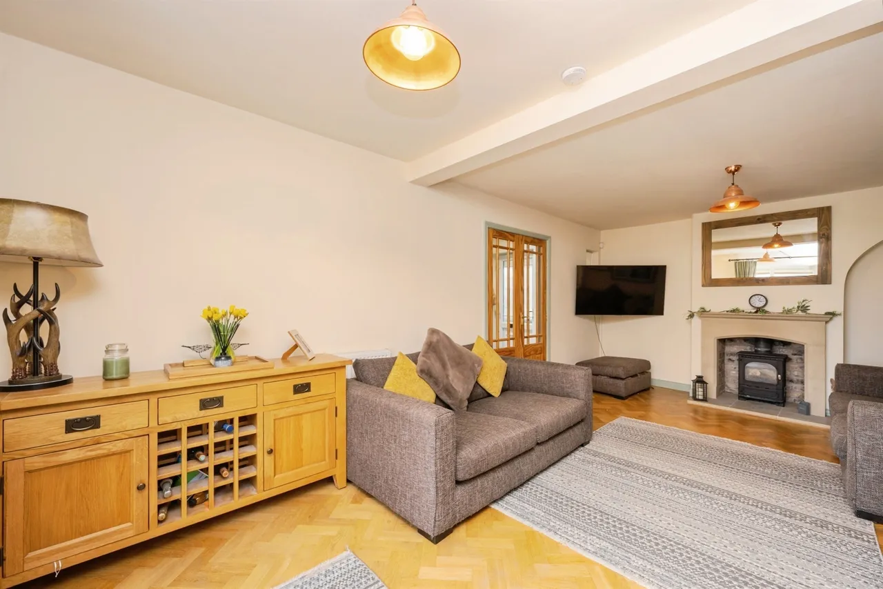 Mayfield Road, Ashbourne, photo 10