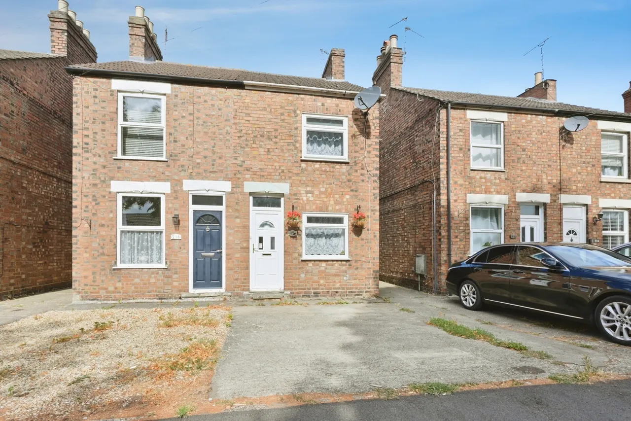 3 bed house for sale — Park Road, Spalding, Lincolnshire, PE11