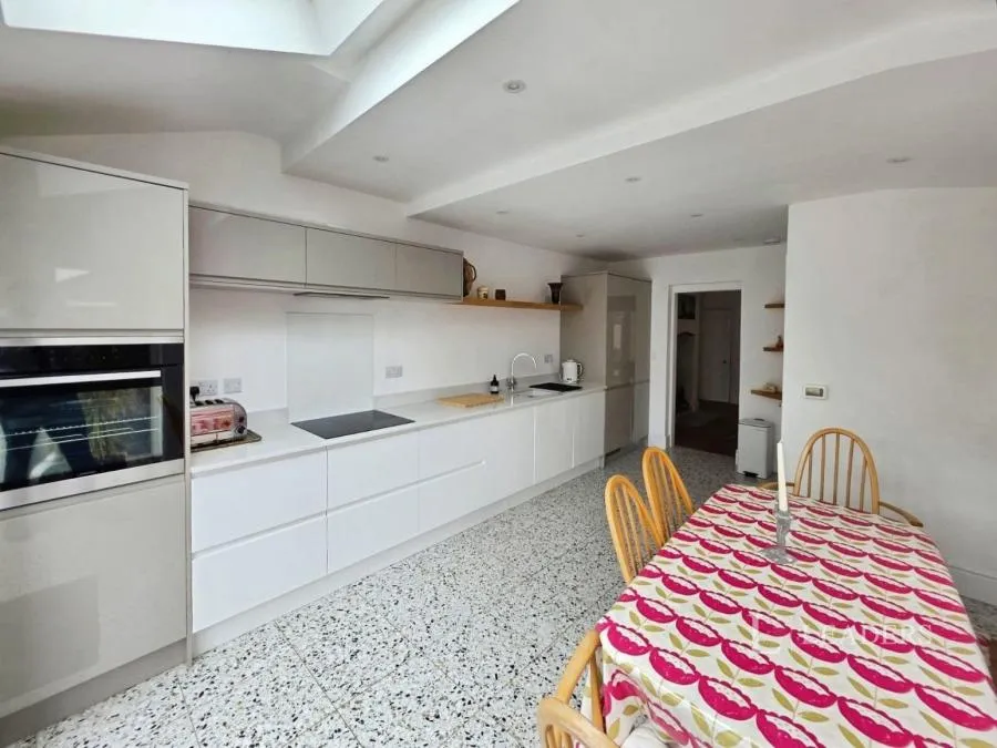Doughty Street, Stamford, PE9, photo 8