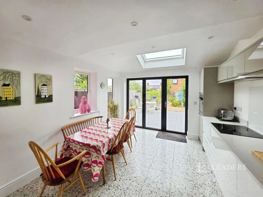 Doughty Street, Stamford, PE9, photo 7