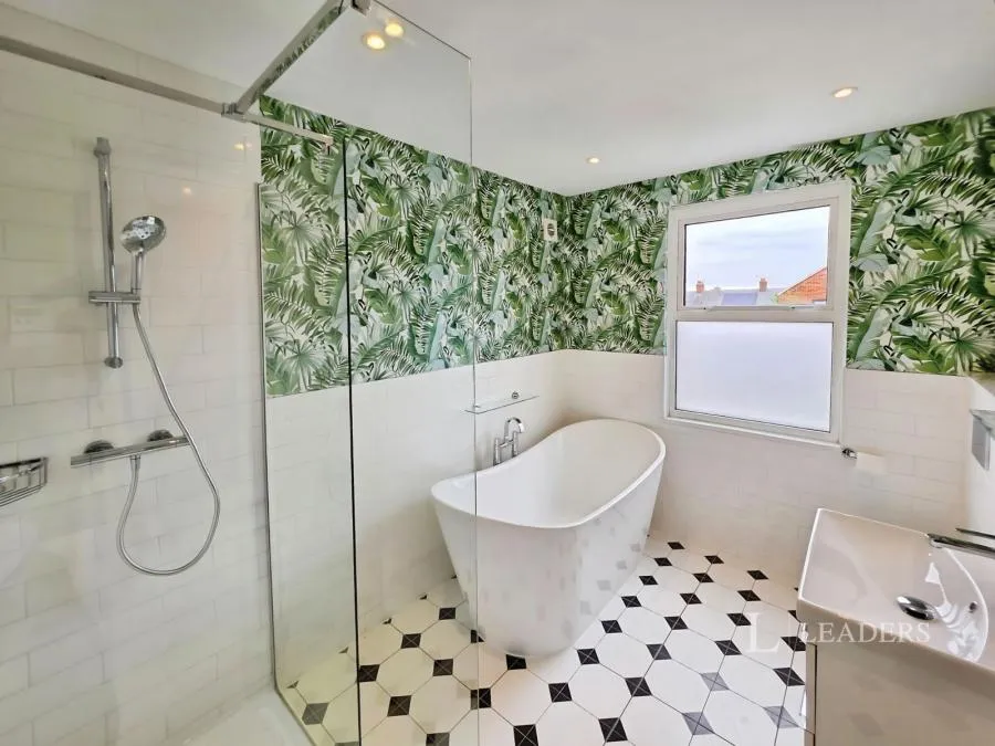 Doughty Street, Stamford, PE9, photo 14