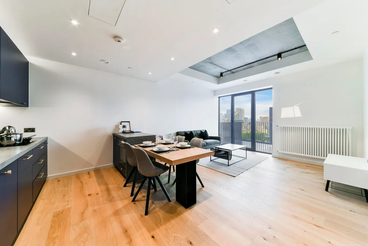 Serapis House, Goodluck Hope, E14, photo 4