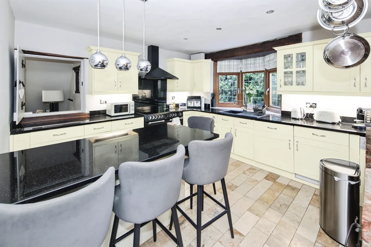 Windmill Lane, Balsall Common, CV7, photo 2