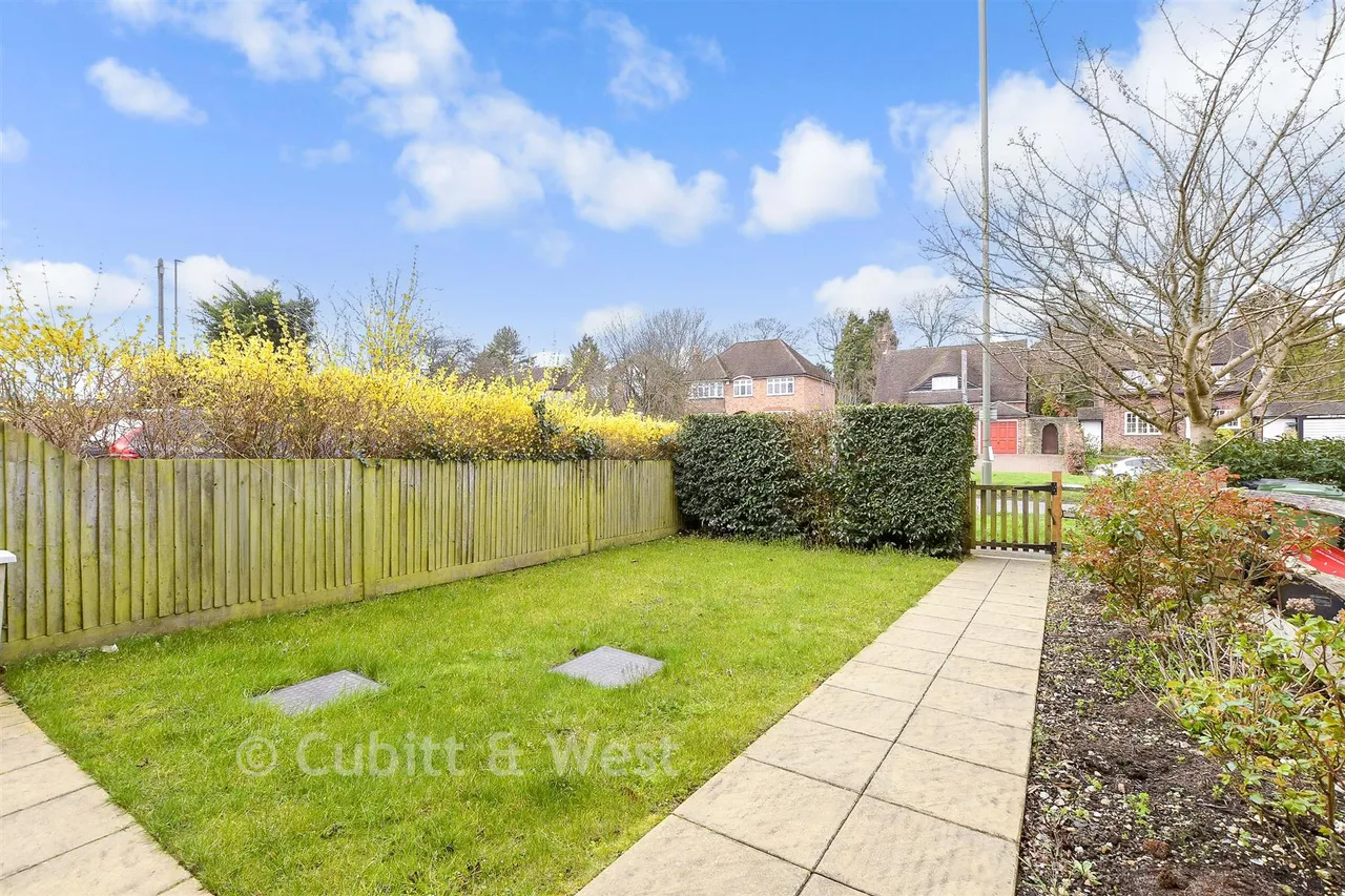 Reigate Road, Epsom, KT17, photo 6