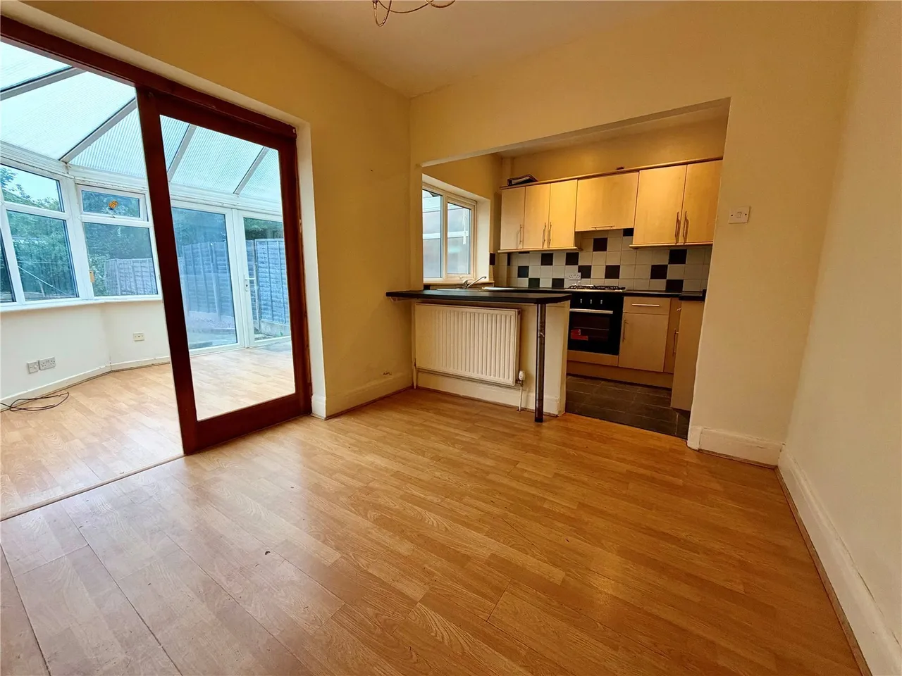 Lindbury Avenue, Stockport, SK2, photo 3