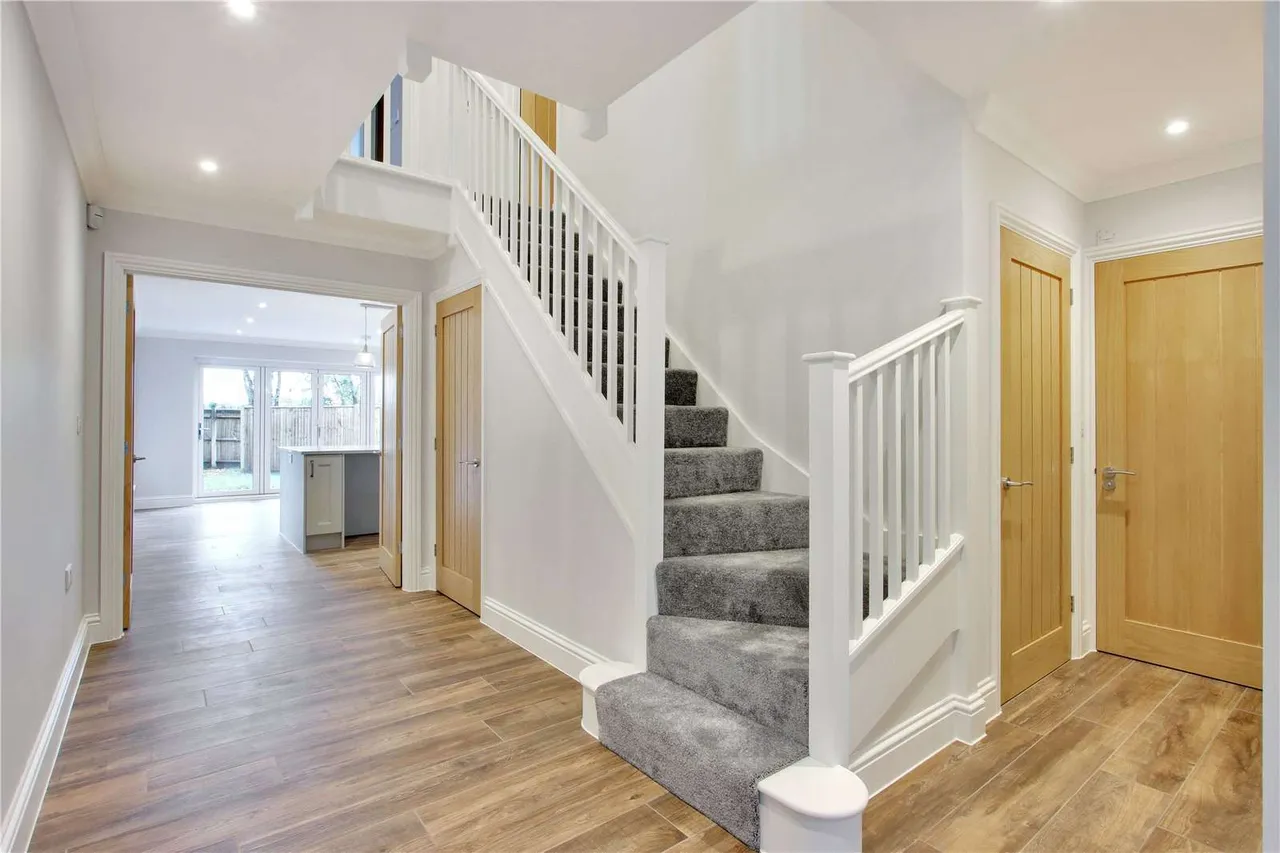 Claygate Road, Yalding, ME18, photo 2