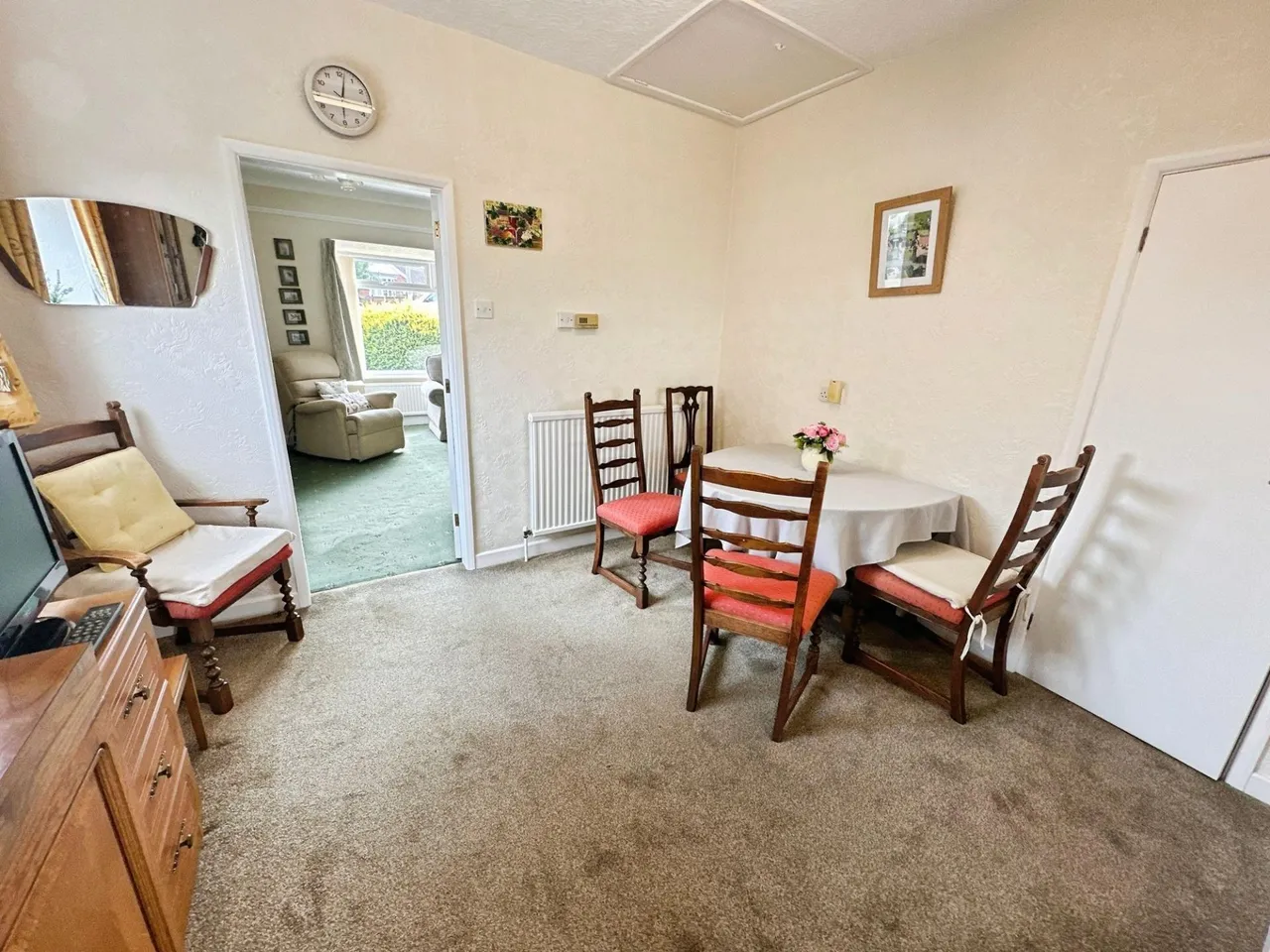 Field Lane, Burton-On-Trent, DE13, photo 6
