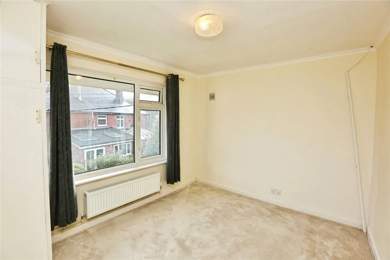 Woolston Road, Netley Abbey, SO31, photo 16