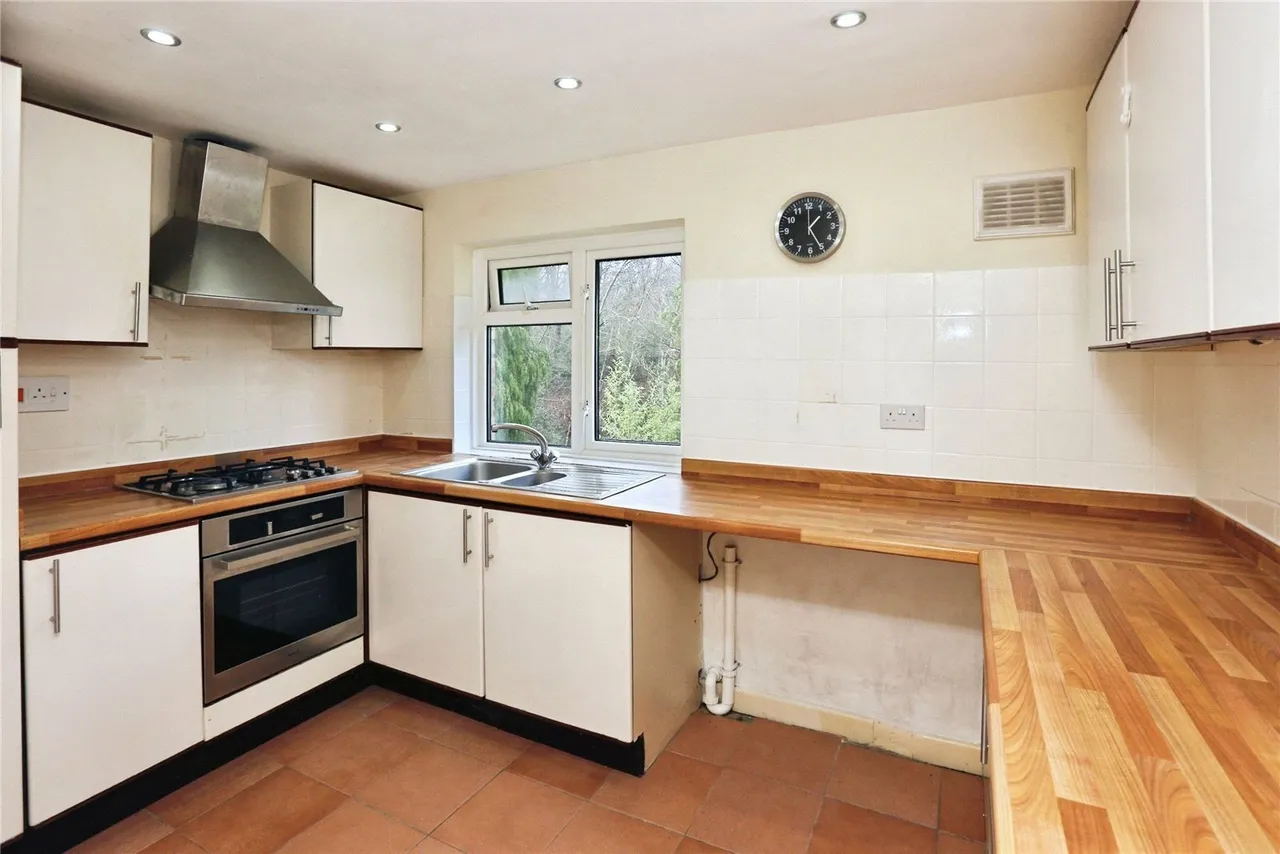 Woolston Road, Netley Abbey, SO31, photo 4