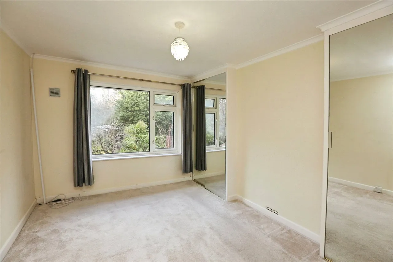 Woolston Road, Netley Abbey, SO31, photo 12