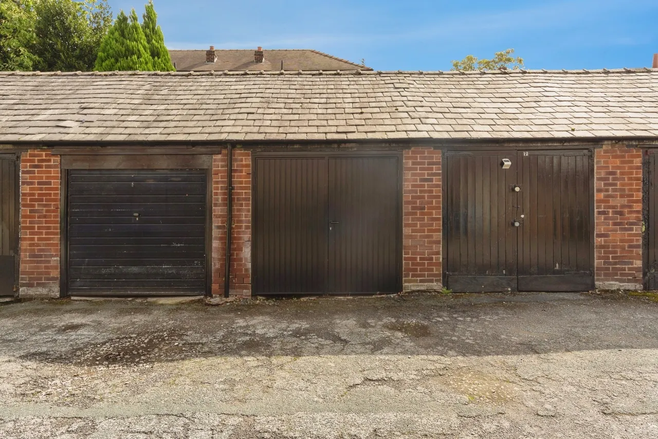 Friars Road, Sale, Greater Manchester, M33, photo 18