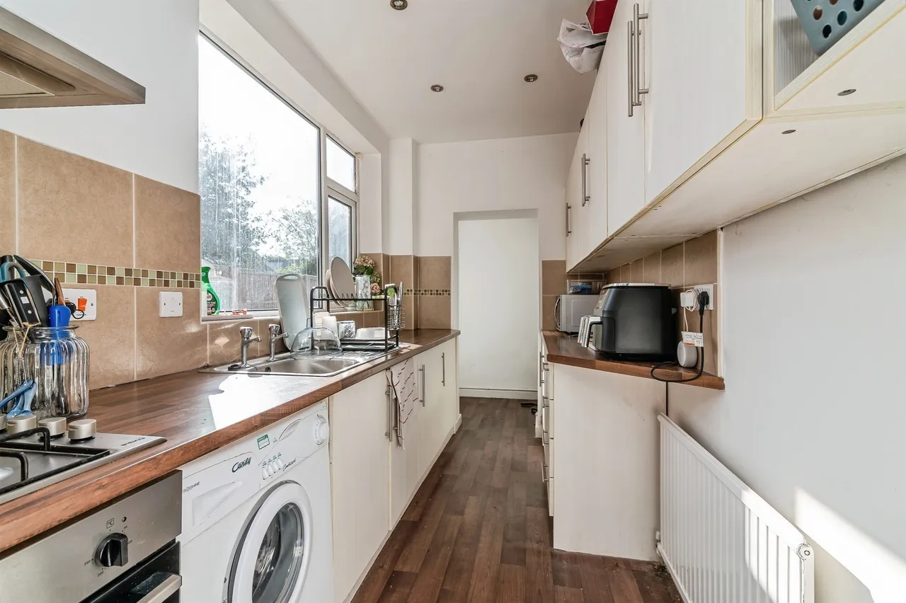 Wallis Street, Nottingham, NG6, photo 11
