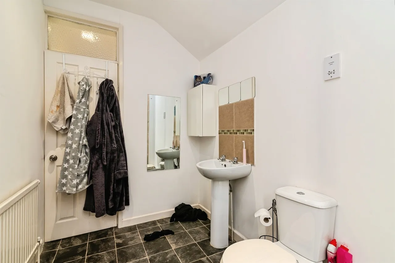 Wallis Street, Nottingham, NG6, photo 20