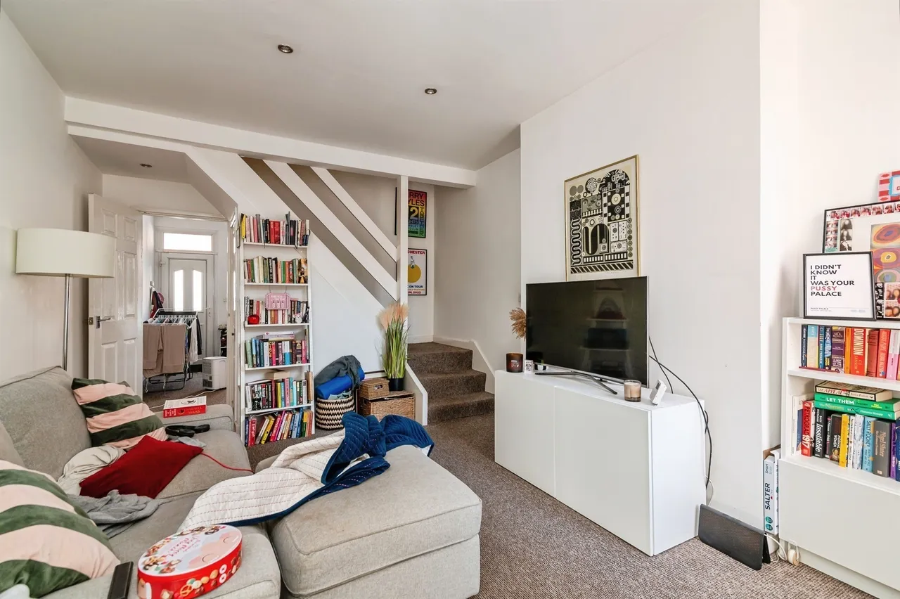 Wallis Street, Nottingham, NG6, photo 8