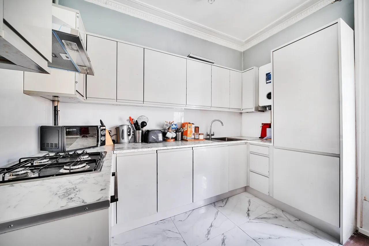 Flat 2, 39 Shooters Hill Road, London, photo 5