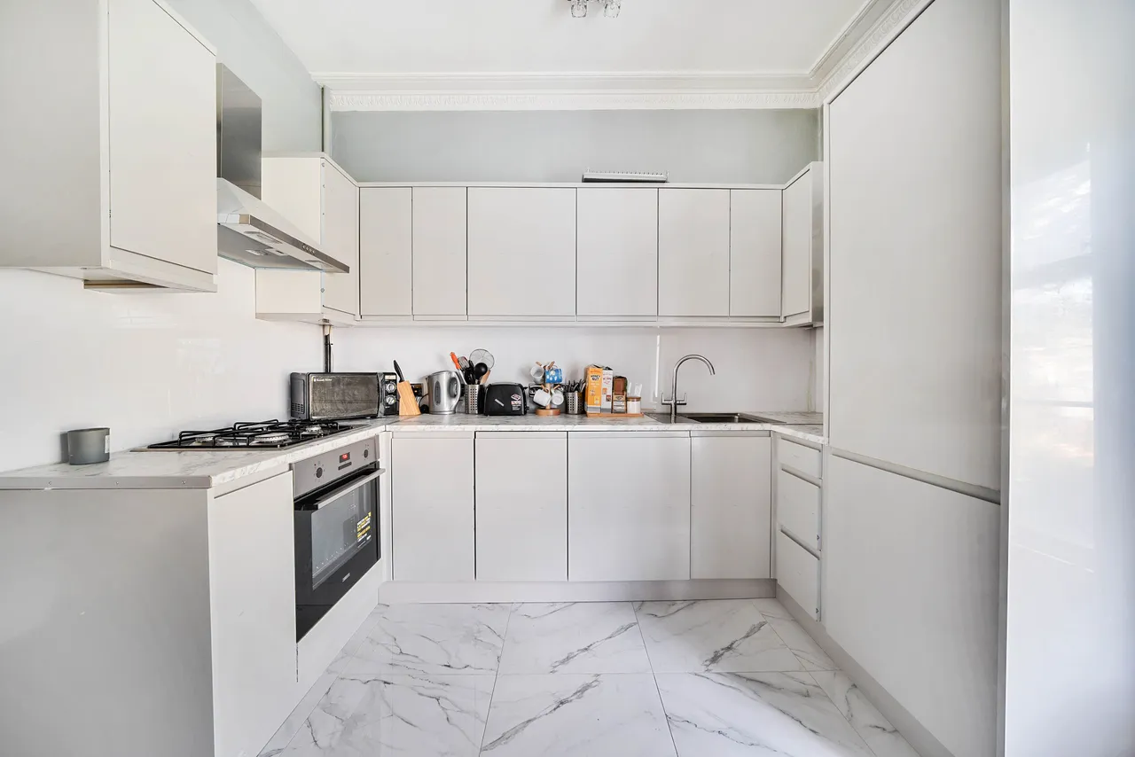 Flat 2, 39 Shooters Hill Road, London, photo 11