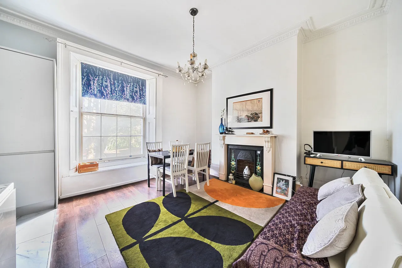 Flat 2, 39 Shooters Hill Road, London, photo 2