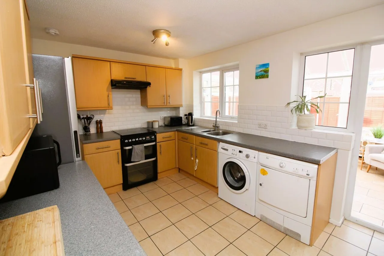 Purley Drive, Bridgwater, TA6, photo 3