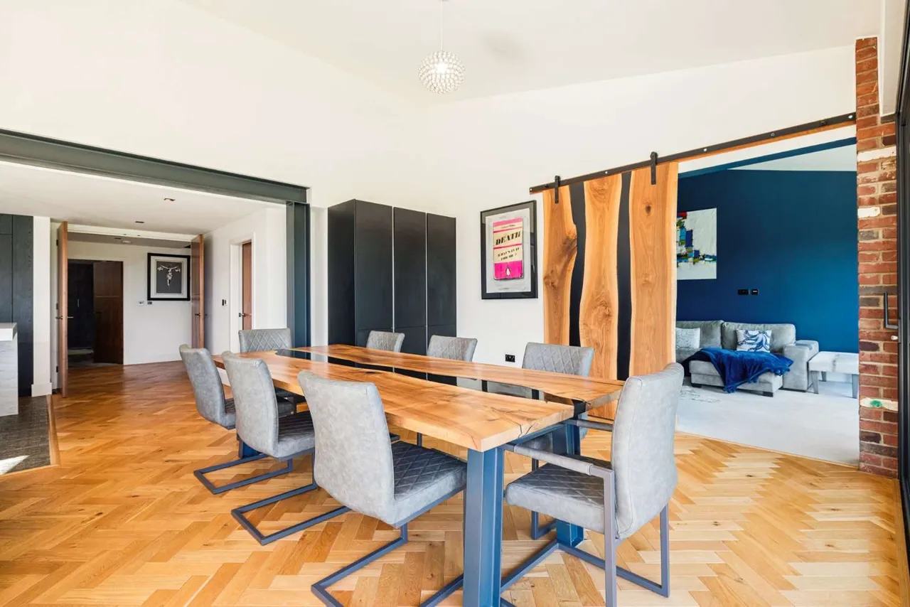 Deerlands Lane, Dunsfold, GU8, photo 8