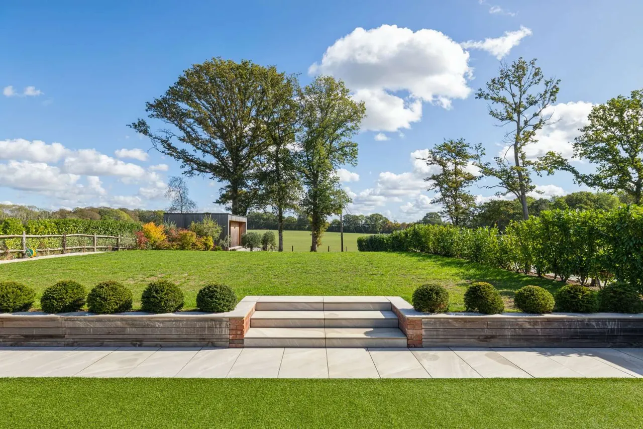 Deerlands Lane, Dunsfold, GU8, photo 12