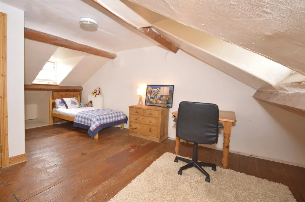 Upper Garth Road, Bangor, LL57, photo 7